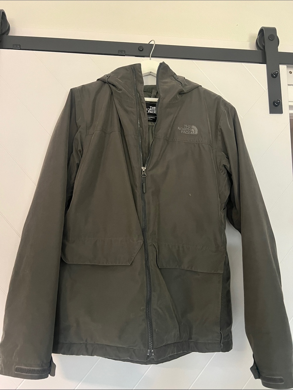 The North Face Men's Hooded Jacket - Gray